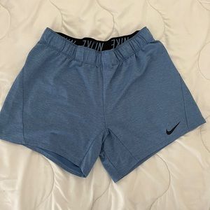 Nike Shorts blue